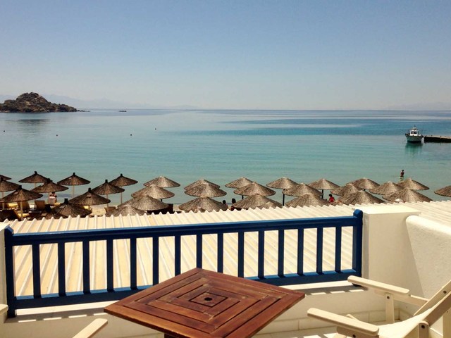фотографии отеля Acrogiali Beachfront Hotel изображение №3