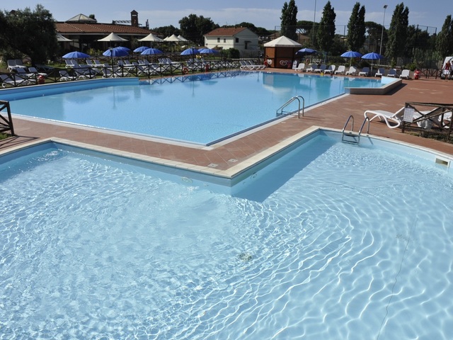фото отеля Villaggio Turistico Mare SI изображение №1