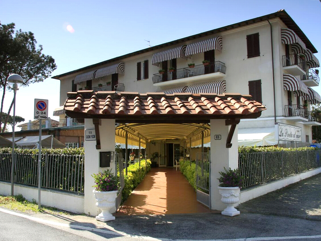 фото отеля La Pineta Al Mare изображение №1