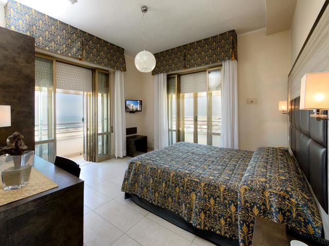 фото Hotel Capri & Residence изображение №18