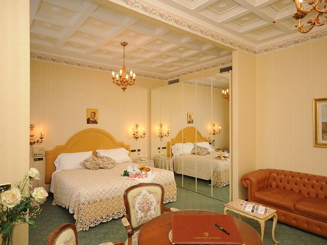фотографии отеля Grand Hotel Excelsior изображение №15