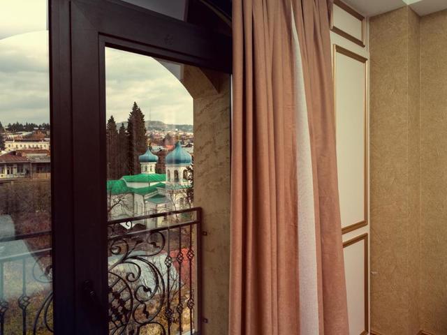 фотографии отеля Gold Tbilisi изображение №3