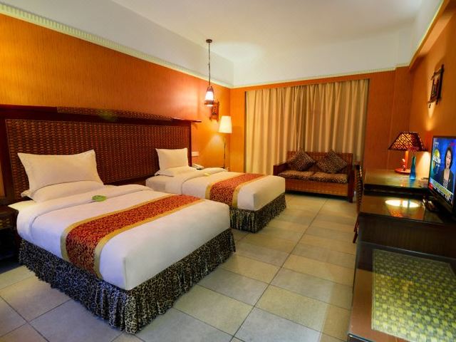 фото отеля Serengeti Hotel изображение №29