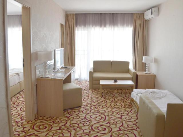 фото отеля Platinum Casino & Hotel (ex. Rila & Vitosha; Pirin) изображение №25