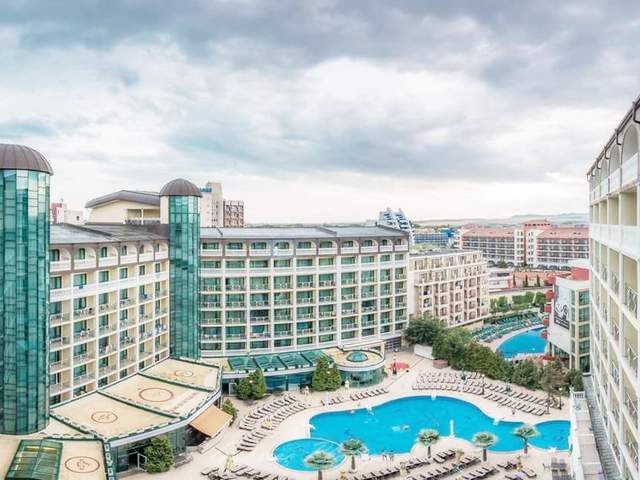 фото отеля Planeta Hotel & Aquapark (Планета Хотел и Аквапарк) изображение №1