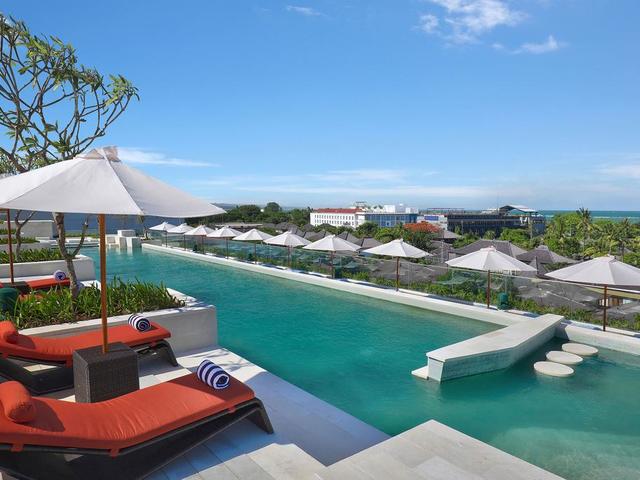 фото отеля Aryaduta Bali изображение №1