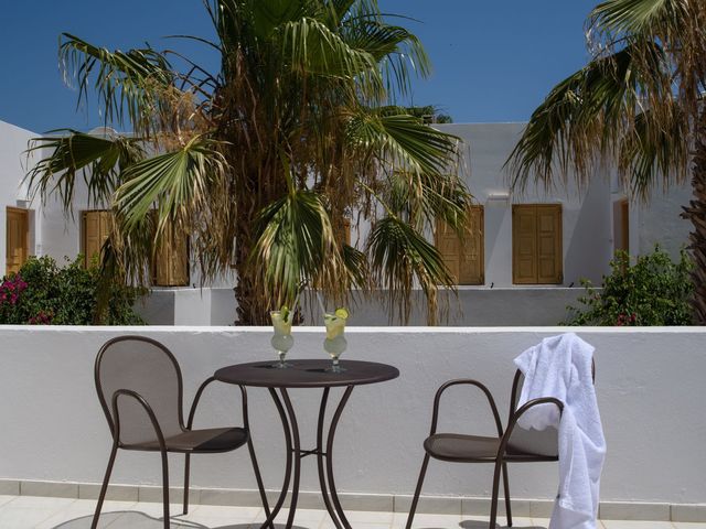 фото отеля Santorini Crystal Blue Suites изображение №65