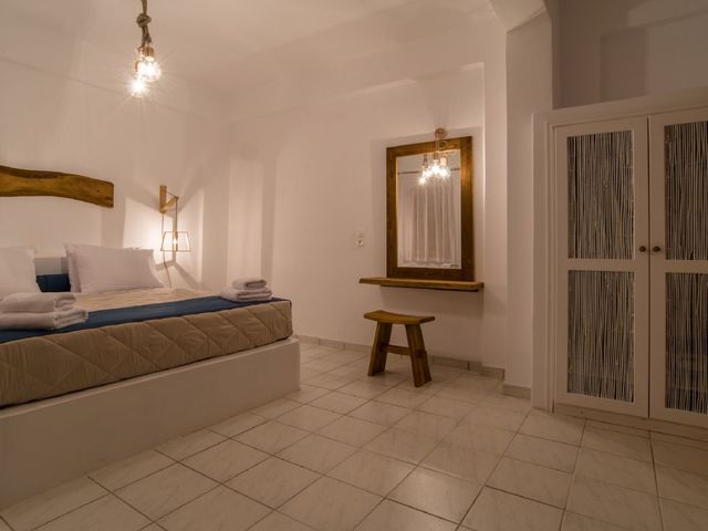 фото Santorini Crystal Blue Suites изображение №38