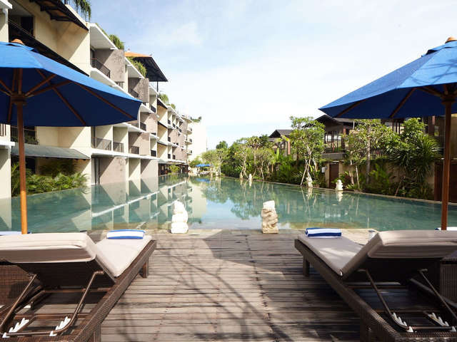 фото отеля Wyndham Dreamland Resort Bali изображение №1