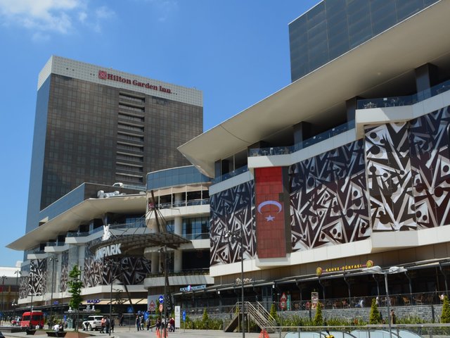 фото отеля Doubletree by Hilton Istanbul Umraniye (ex. Hilton Garden Inn Istanbul Umraniye) изображение №5