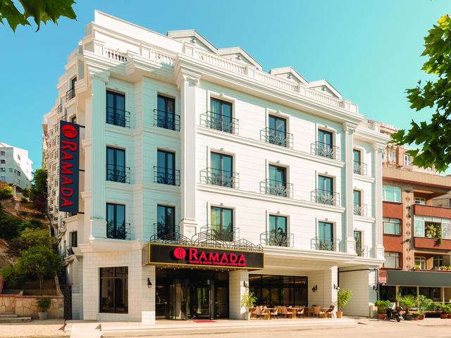 фото отеля Ramada Hotel & Suites Istanbul Golden Horn изображение №1