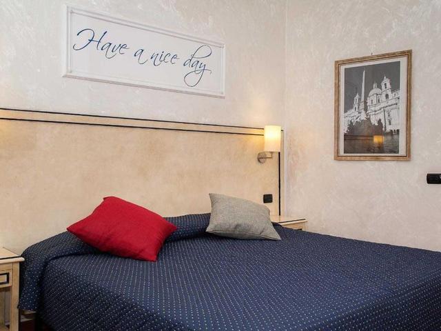 фото Inn Rome Rooms & Suites изображение №58