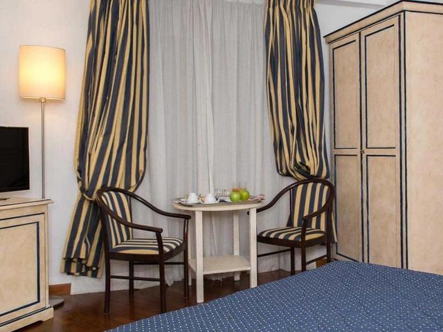 фото Inn Rome Rooms & Suites изображение №50