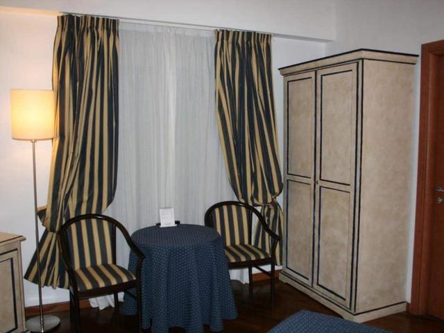 фото Inn Rome Rooms & Suites изображение №38