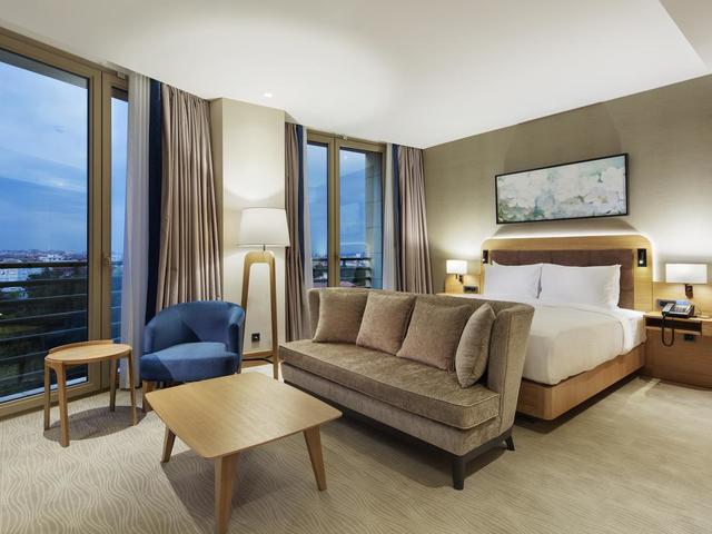 фото DoubleTree by Hilton Hotel Istanbul - Tuzla изображение №18