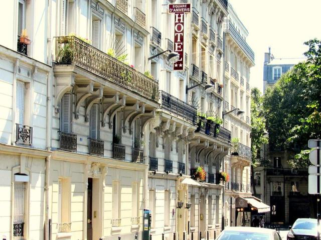 фото отеля Du Square d'Anvers изображение №1