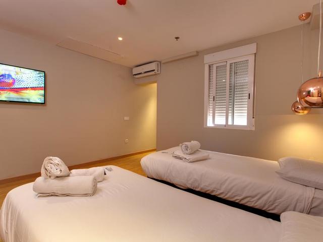 фото отеля Suites You Zinc (ex. Arenal Apartment) изображение №17