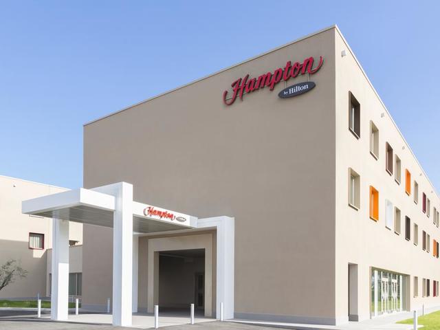 фото отеля Hampton by Hilton Rome East изображение №1