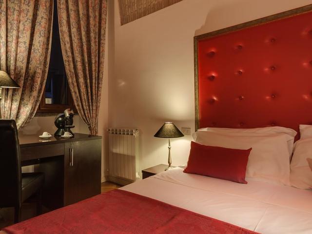 фото отеля Tolentino Suites изображение №25