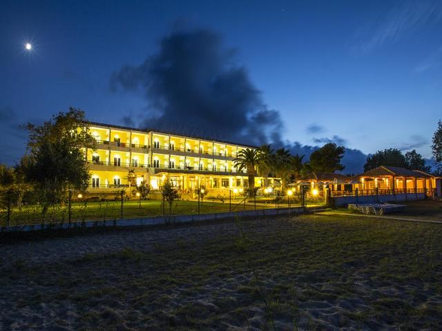 фото отеля Island Beach Bamboo (ex. San Marina) изображение №17