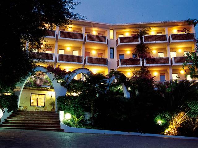 фото отеля Punta Faro изображение №17