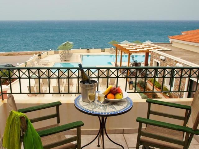 фото Messina Resort (ex. Euroxenia Messina Mare Seaside Hotel) изображение №18
