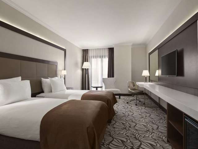 фото отеля Ramada Hotel & Suites by Wyndham Istanbul Merter изображение №41