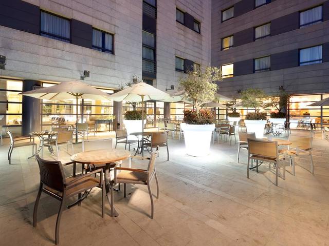 фото Exe Madrid Norte (еx. Novotel Madrid Sanchinarro) изображение №22