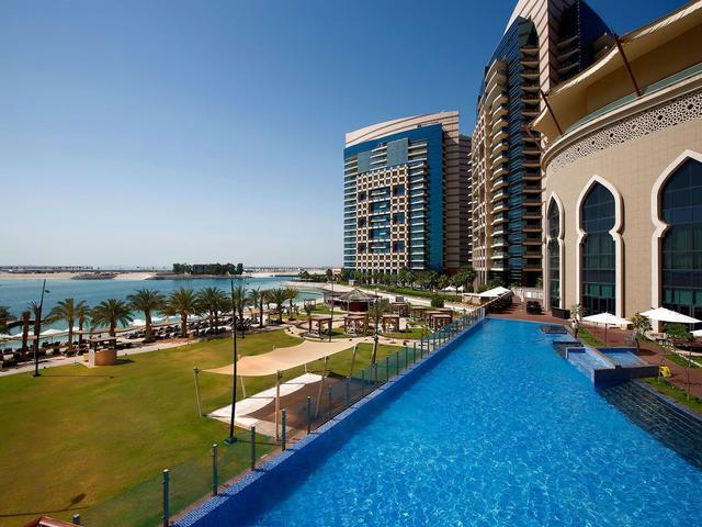 фото отеля Bab Al Qasr, A Beach Resort & Spa By Milllennium изображение №1