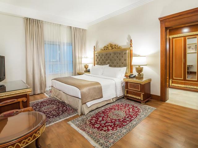 фотографии отеля Holiday Inn Bur Dubai - Embassy District изображение №23