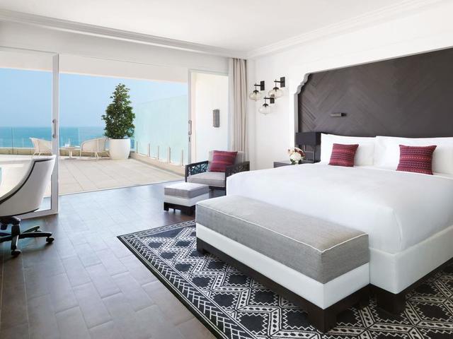 фото отеля Fairmont Fujairah Beach Resort изображение №53