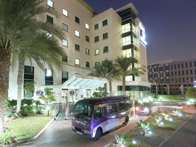 фото отеля Premier Inn Dubai Investment Park изображение №45