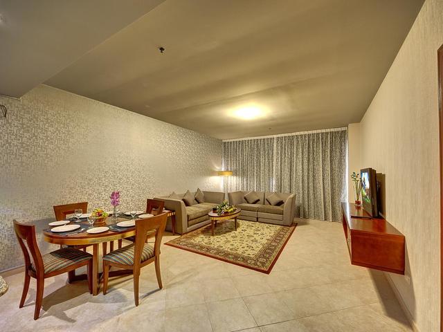 фотографии Al Manar Grand Hotel Apartment (ех. Belvedere Court Hotel Apartments) изображение №12