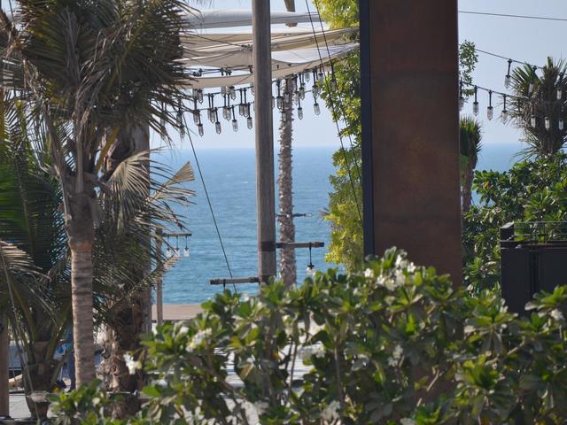 фотографии Ramee Regent Beach Resort изображение №4