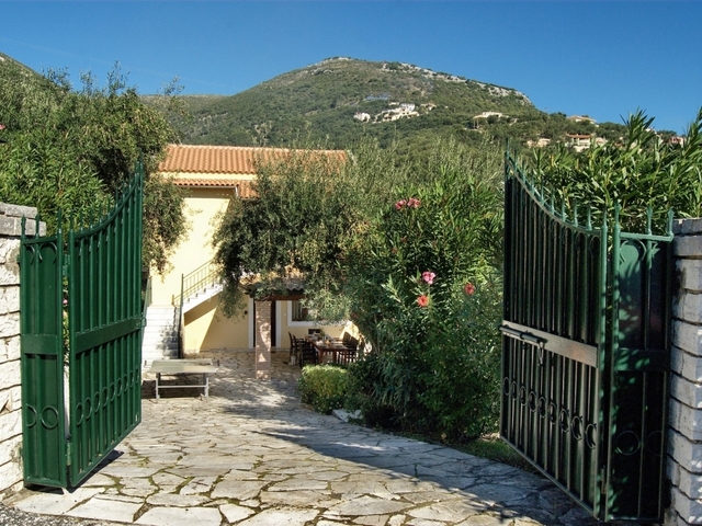 фото Villa Andonis изображение №10