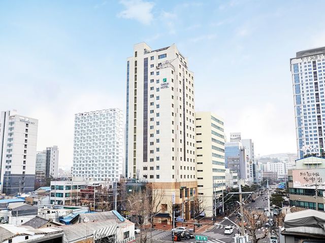фото отеля Chisun Hotel Seoul Myeongdong изображение №1