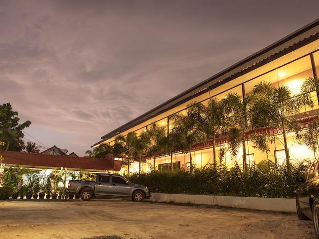 фото Phuket Airport Inn изображение №2