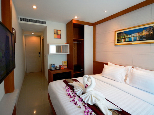фото Expat Hotel Patong Center изображение №50
