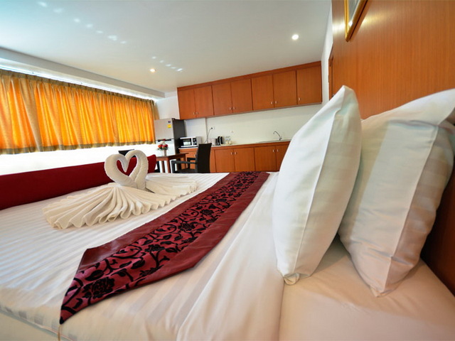 фото отеля Expat Hotel Patong Center изображение №21