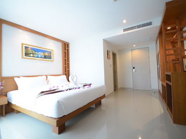 фотографии Expat Hotel Patong Center изображение №4