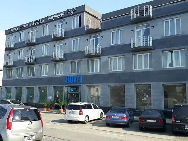 фото Green Hotel (ex. Holiday House Batumi) изображение №38