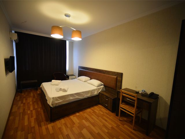 фотографии отеля Green Hotel (ex. Holiday House Batumi) изображение №35