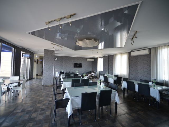 фото отеля Green Hotel (ex. Holiday House Batumi) изображение №25