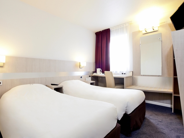 фотографии отеля Comfort Hotel Porte d'Ivry Paris (ex. Kyriad Paris Porte d'Ivry) изображение №27