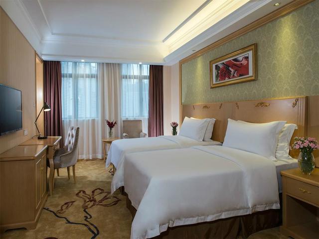 фото Vienna Hotel (San Yan Li Guangzhou) изображение №26