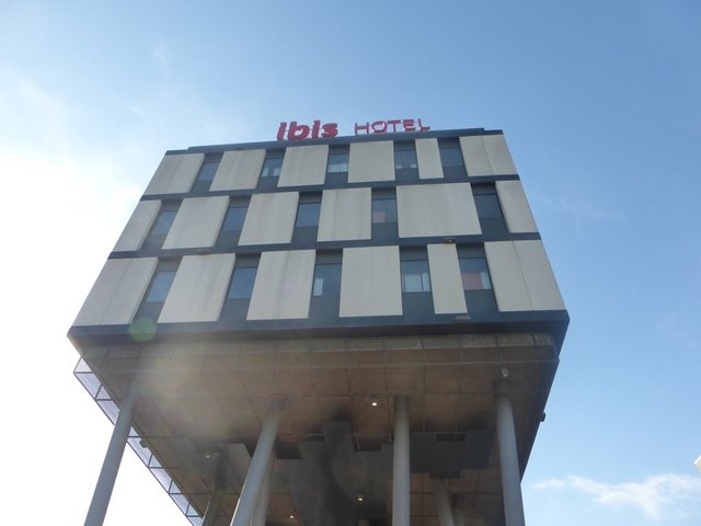 фотографии отеля Ibis Barcelona Mataro изображение №3