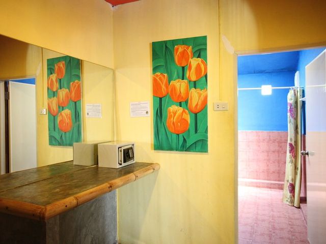 фото отеля Cha-ba Bungalows and Art Gallery изображение №25