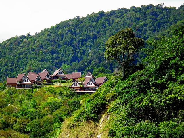 фото Baan Kantiang See Villa Resort изображение №34