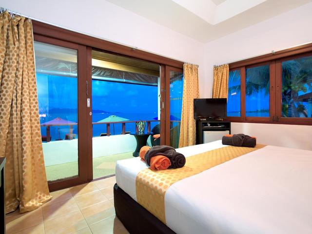 фото отеля Hacienda Beach (еx. Maenamburi Resort) изображение №17