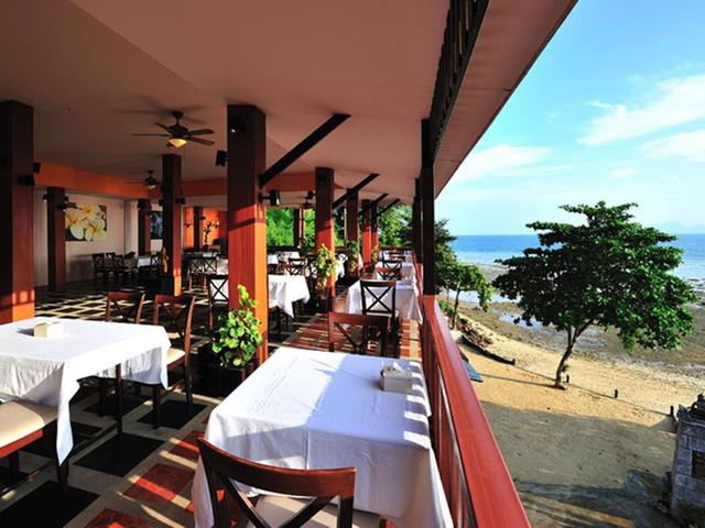 фото Koh Ngai Cliff Beach Resort (ex. The Chateau Hill Resort) изображение №10